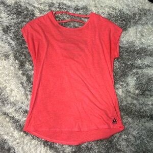 Reebok cap sleeve t shirt with cute back straps